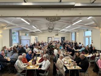 Quiz Night 2025 Crowd Landscape