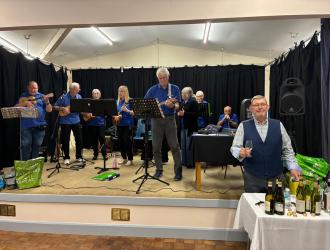 Wine Night Bob Ukulele Band